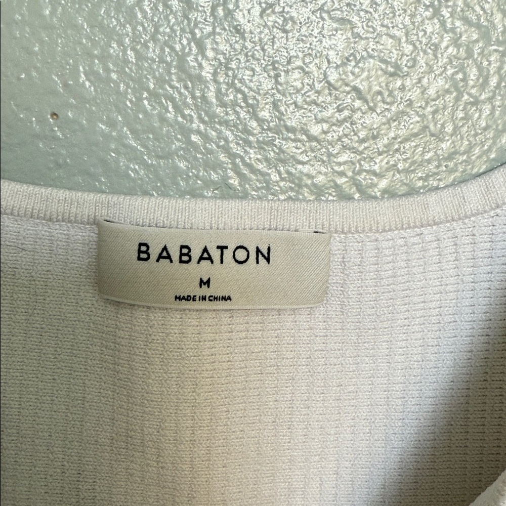 Babaton White Ribbed Crop Top - Picture 2 of 3